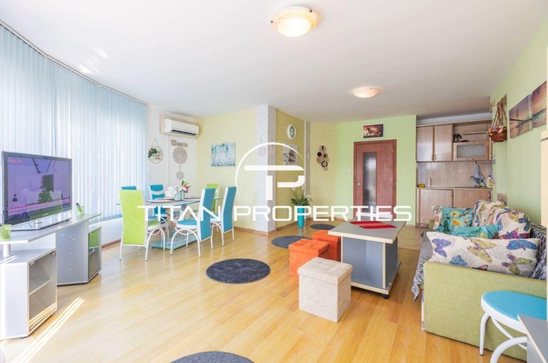 Da affittare  3 camere da letto Varna , Tsentar , 130 mq | 38098115