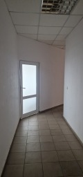 Под наем МАГАЗИН, град София, Дружба 1 • 1760 лв. / 899.87 € • 29760874 2