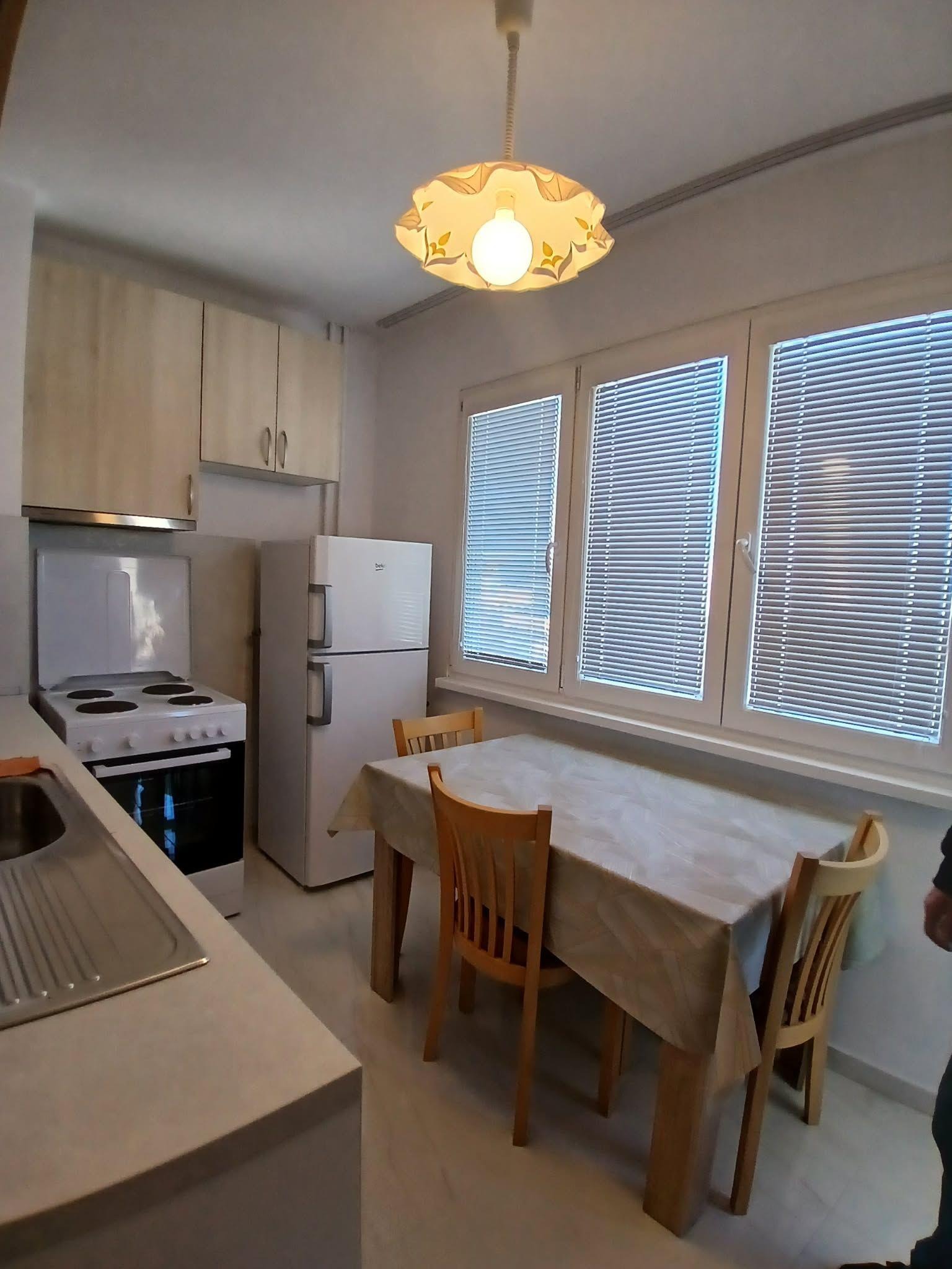 Дава под наем 2-СТАЕН, гр. София, Надежда 1, снимка 2 - Апартаменти - 53981619