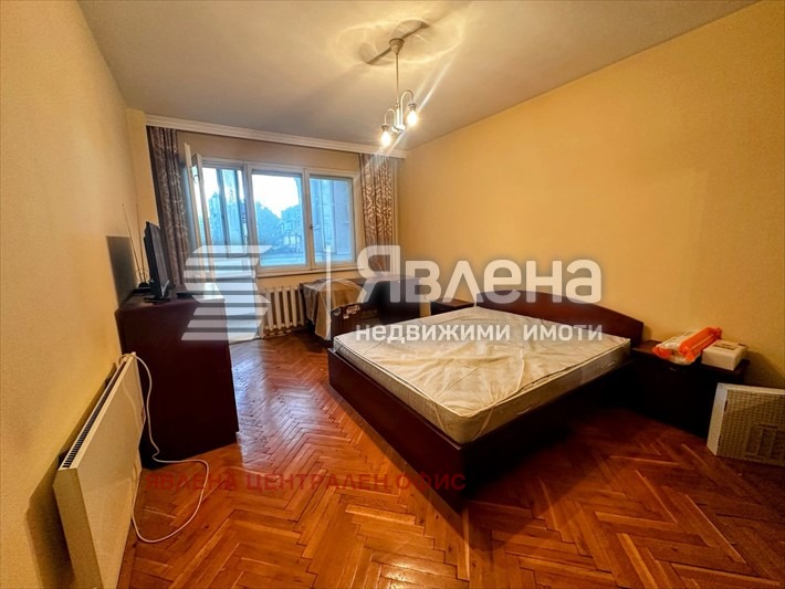 Дава под наем 3-СТАЕН, гр. София, Лозенец, снимка 6 - Апартаменти - 54141770