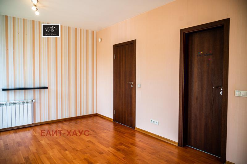 Para alugar  Casa Sofia , Simeonovo , 289 m² | 70951608 - imagem [9]