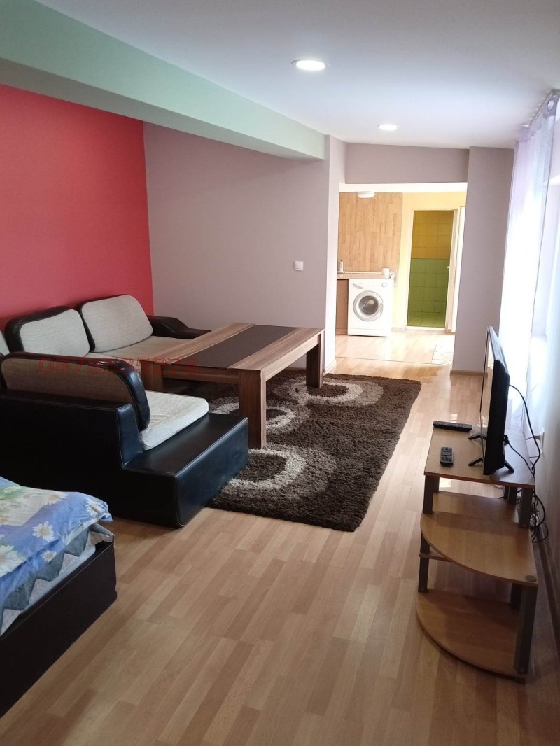 Дава под наем КЪЩА, гр. Елин Пелин, област София област, снимка 5 - Къщи - 52781803