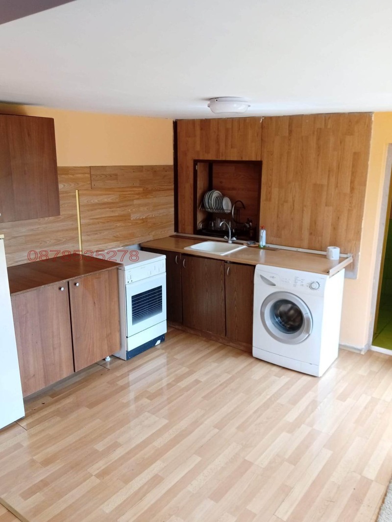 Дава под наем КЪЩА, гр. Елин Пелин, област София област, снимка 10 - Къщи - 52781803