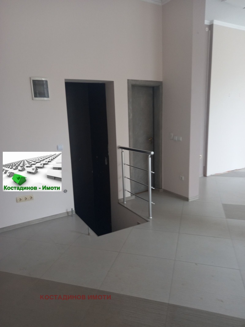 För uthyrning  affär Plovdiv , Karsjijaka , 50 kvm | 85133047 - bild [3]