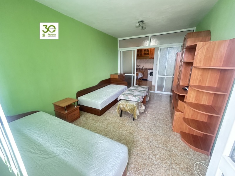 Дава под Наем 2-СТАЕН в град Варна, Колхозен пазар - 61 кв.м / 460 € » 899.68 лв., ЯВЛЕНА - ОФИС ВАРНА