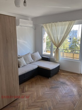 1 dormitorio Trakiya, Shumen 1