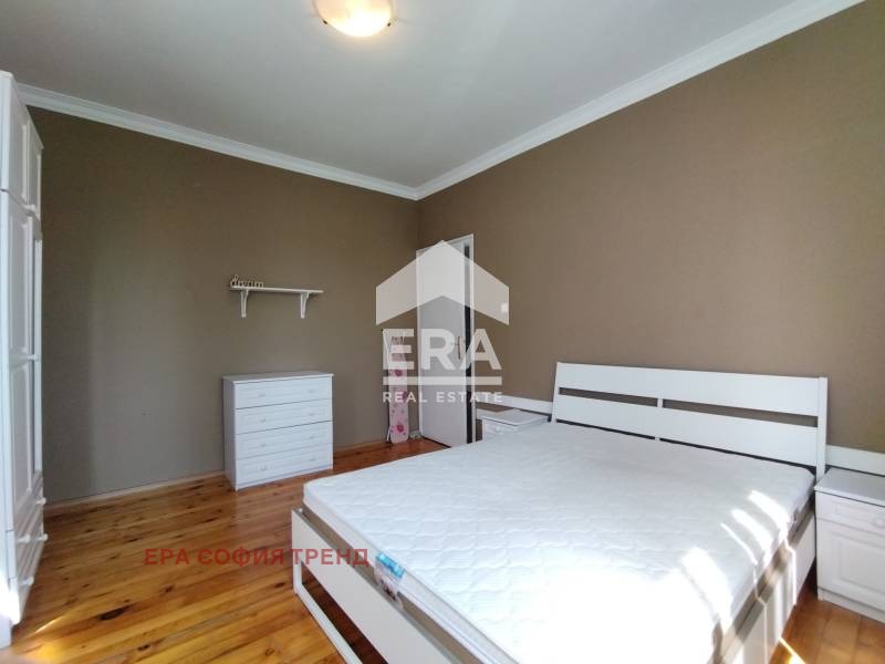 Da affittare  1 camera da letto Sofia , Tsentar , 81 mq | 28100179 - Immagine [2]