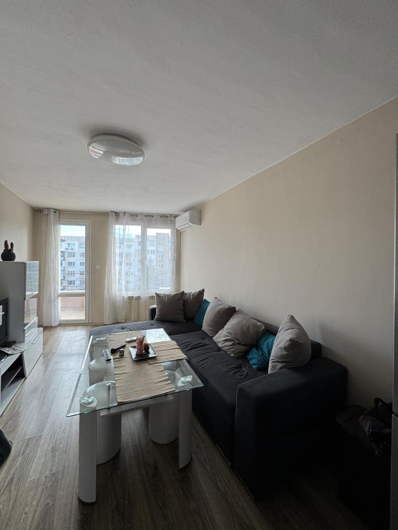 Дава под наем 3-СТАЕН, гр. София, Мусагеница, снимка 2 - Апартаменти - 52738016