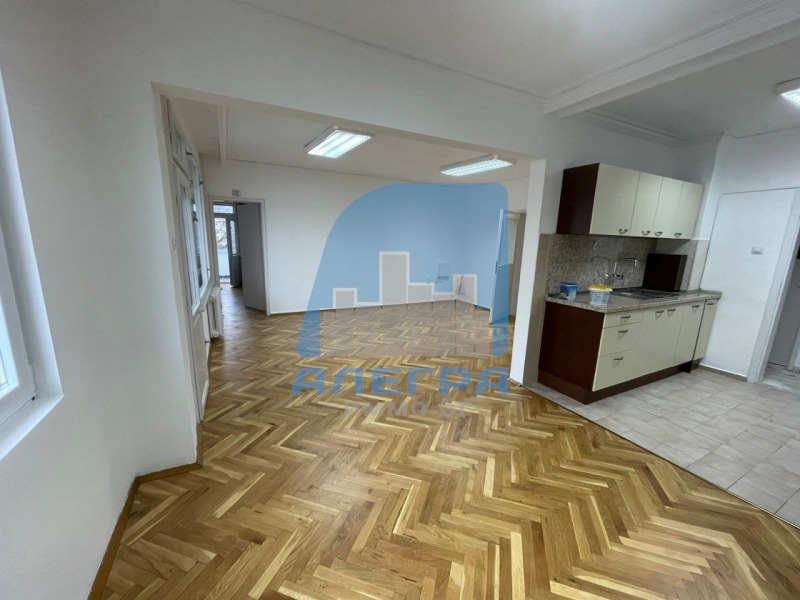 För uthyrning  3 sovrum Sofia , Geo Milev , 125 kvm | 51679669