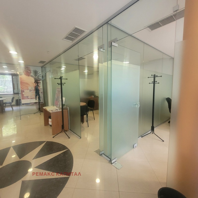 En renta  Comercio Sofia , Iztok , 137 metros cuadrados | 31578368 - imagen [13]