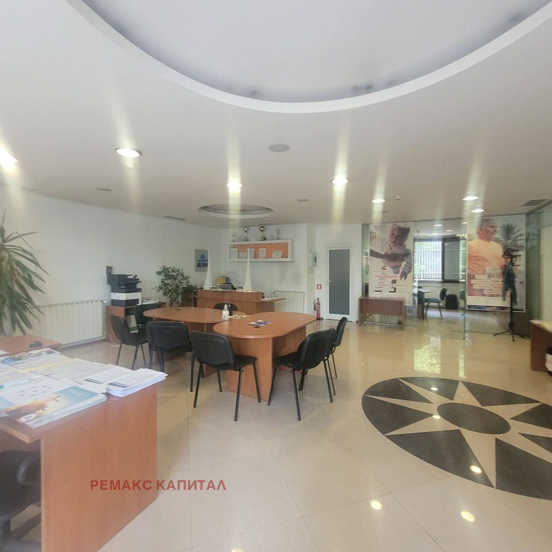 En renta  Comercio Sofia , Iztok , 137 metros cuadrados | 31578368 - imagen [3]