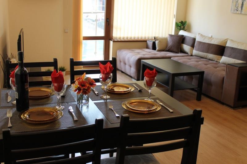 Do wynajęcia  1 sypialnia Plowdiw , Centar , 75 mkw | 96553153 - obraz [2]
