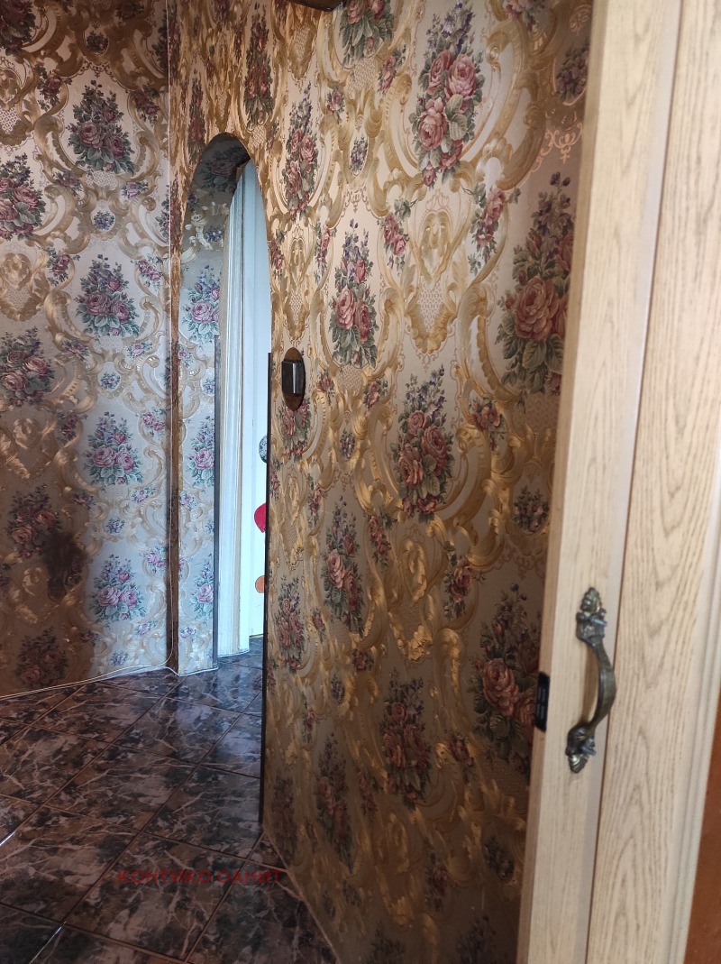 Издаје се  2 спаваће собе Софија , Зона Б-5 , 93 м2 | 75627891 - слика [13]