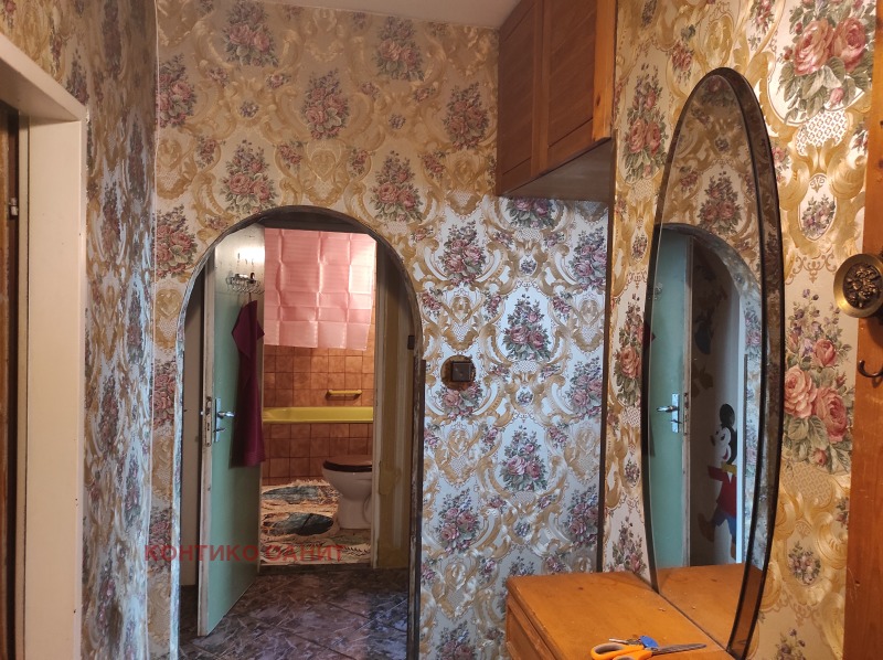 Издаје се  2 спаваће собе Софија , Зона Б-5 , 93 м2 | 75627891 - слика [17]