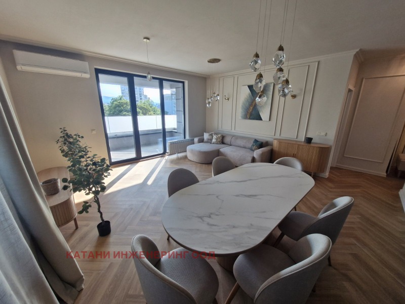 A louer  2 chambres Sofia , Serdika , 118 m² | 42702698 - image [2]
