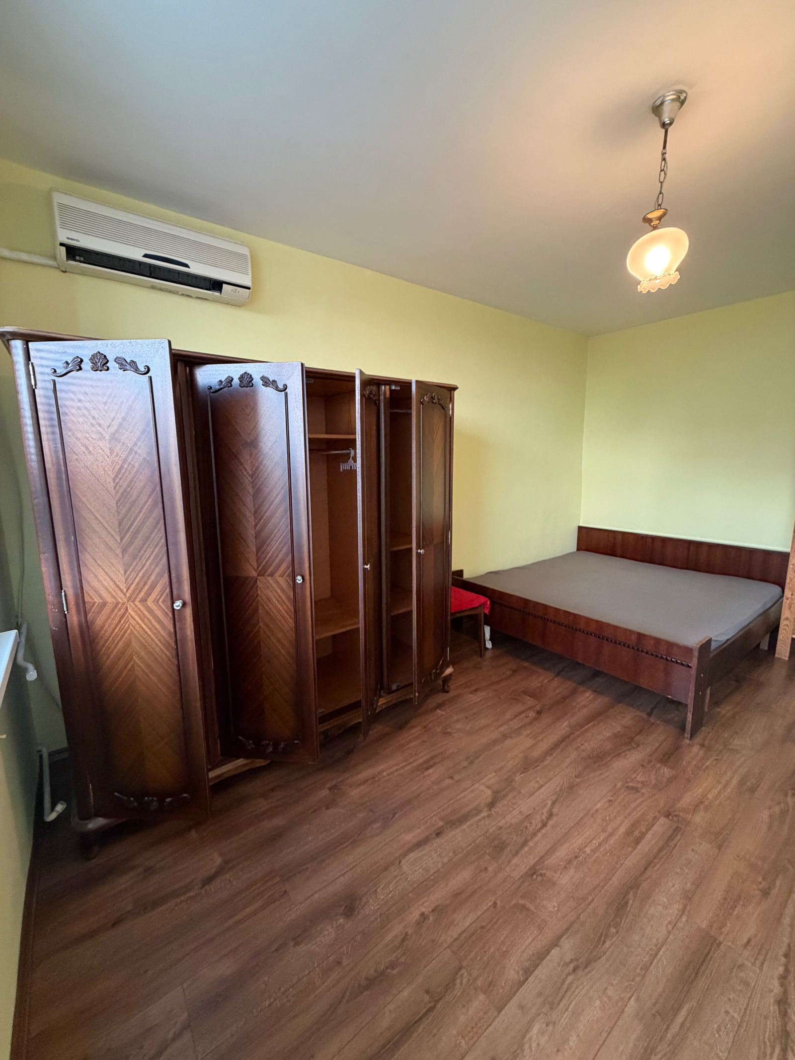Дава под наем 2-СТАЕН, гр. София, Връбница 2