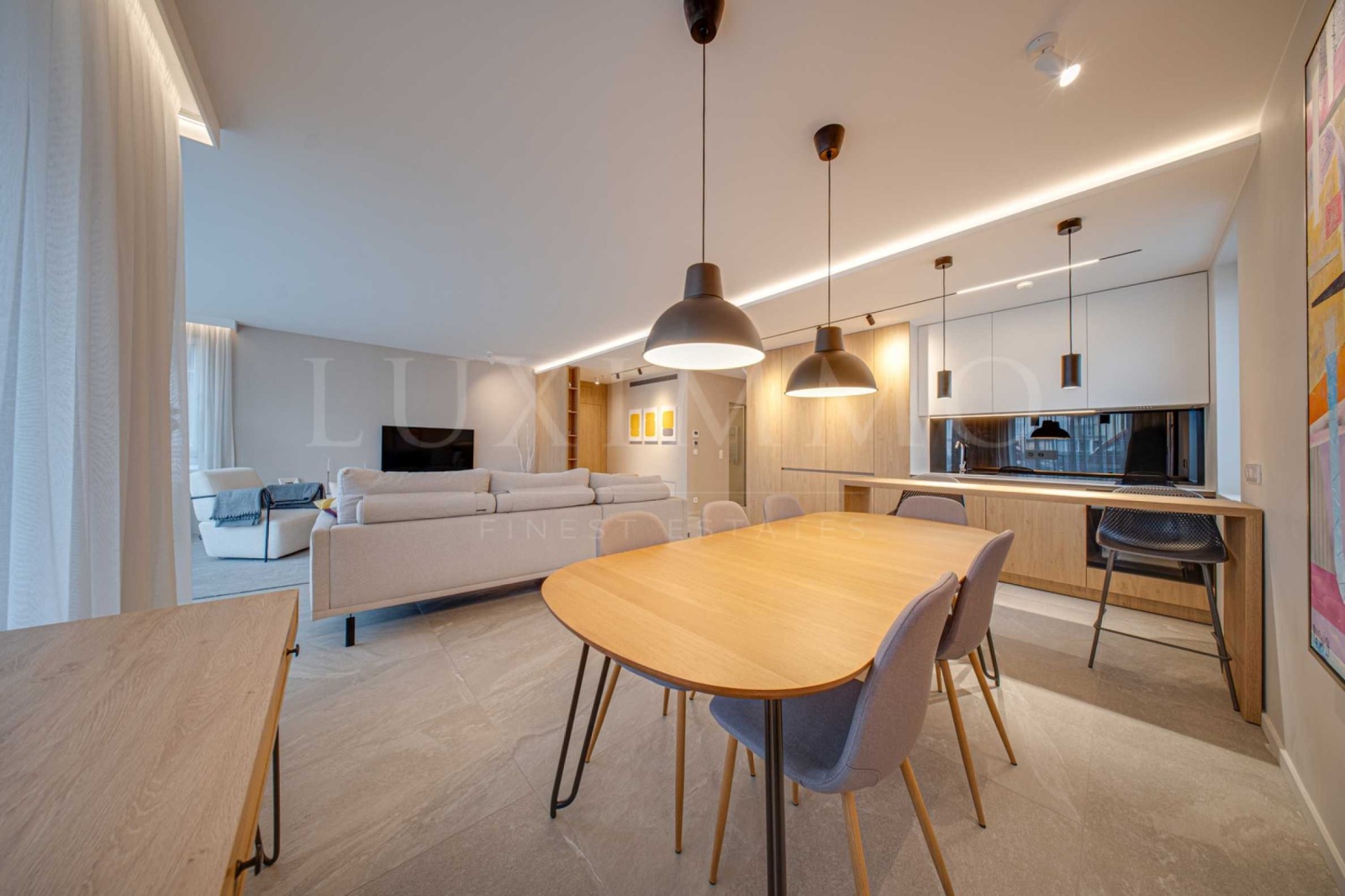 Дава под наем 4-СТАЕН, гр. София, Лозенец, снимка 3 - Апартаменти - 53725281