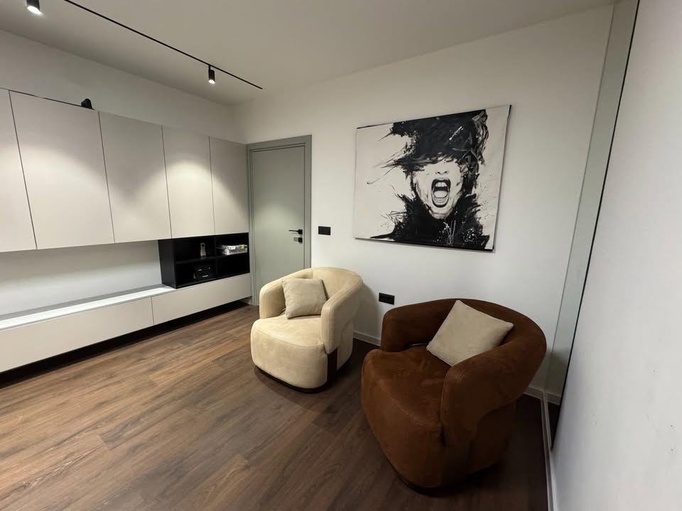 Дава под наем 4-СТАЕН, гр. София, Гео Милев, снимка 10 - Апартаменти - 54143364