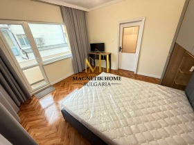 2 sypialnie Centar, Burgas 3