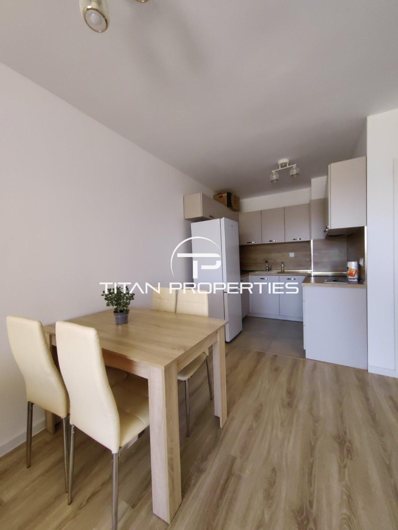 Дава под нем  2-стаен, град Пловдив, Остромила •  350 EUR • ID 52538632 — holmes.bg - [1] 