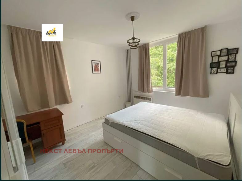 Til leie  1 soverom Sofia , Poligona , 75 kvm | 95948143