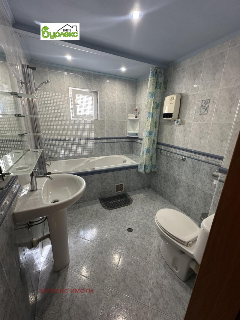 Te huur  1 slaapkamer Varna , VINS-Tsjerven ploshtad , 65 m² | 28062066 - afbeelding [5]