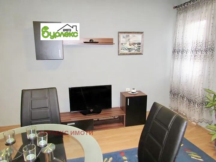 Zu vermieten  1 Schlafzimmer Warna , WINS-Tscherwen ploshtad , 65 qm | 28062066 - Bild [4]