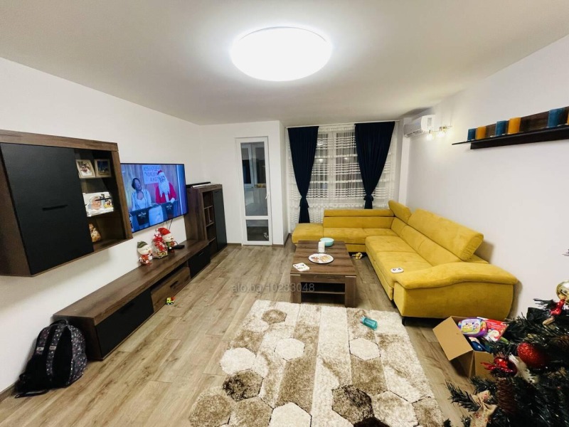 For Rent  2 bedroom Plovdiv , Karshiyaka , 120 sq.m | 69680537