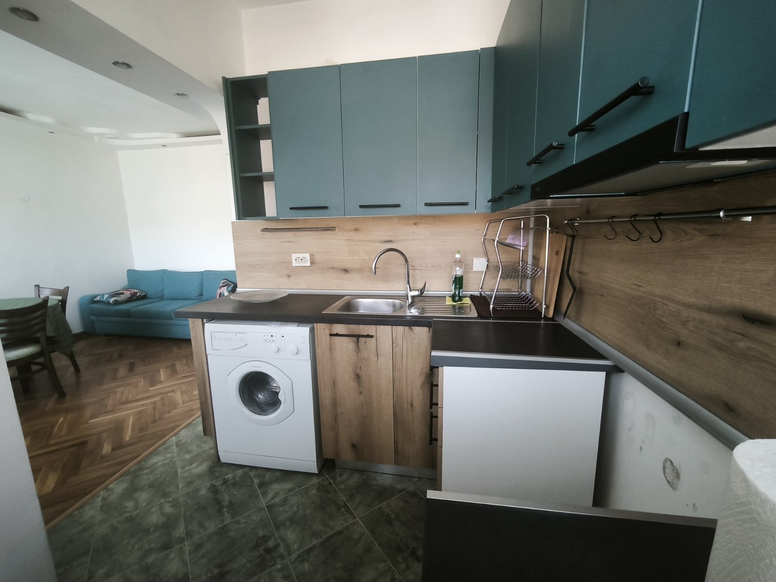 Дава под наем 2-СТАЕН, гр. Бургас, Център, снимка 3 - Апартаменти - 54119810