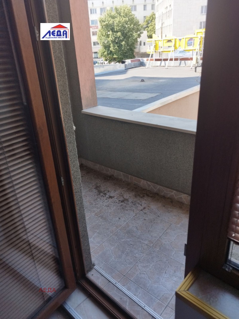 Kiadó  Stúdió Pleven , Idealen centar , 40 négyzetméter | 68483960 - kép [4]