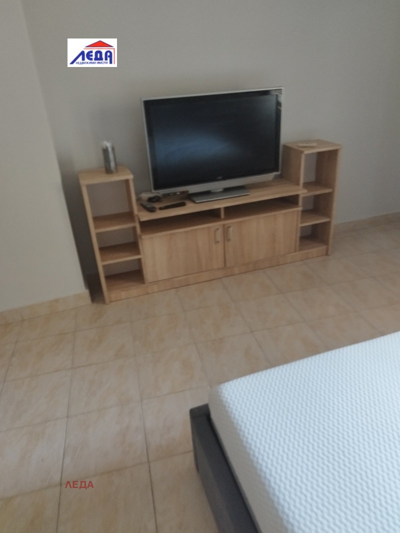 Kiadó  Stúdió Pleven , Idealen centar , 40 négyzetméter | 68483960 - kép [3]