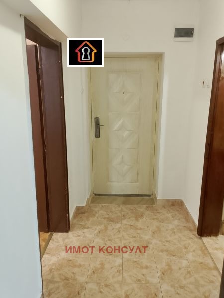 Дава под наем  1-стаен град Враца , Център , 55 кв.м | 66521455 - изображение [6]