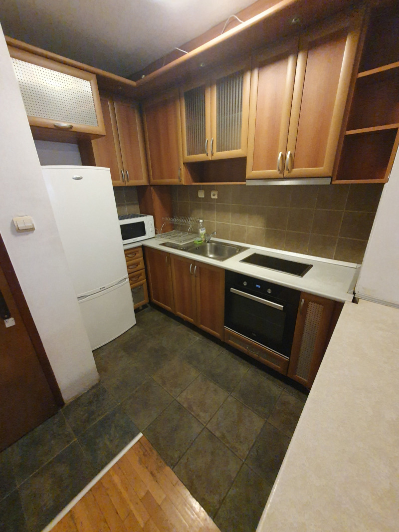 Til leie  1 soverom Stara Zagora , Opalsjenski , 60 kvm | 60914844