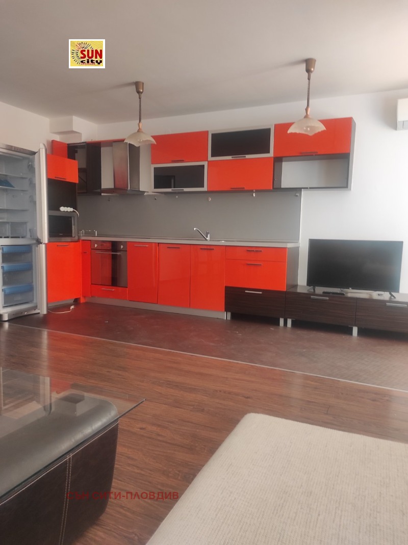 Издаје се  1 спаваћа соба Пловдив , Каршијака , 78 м2 | 24844090