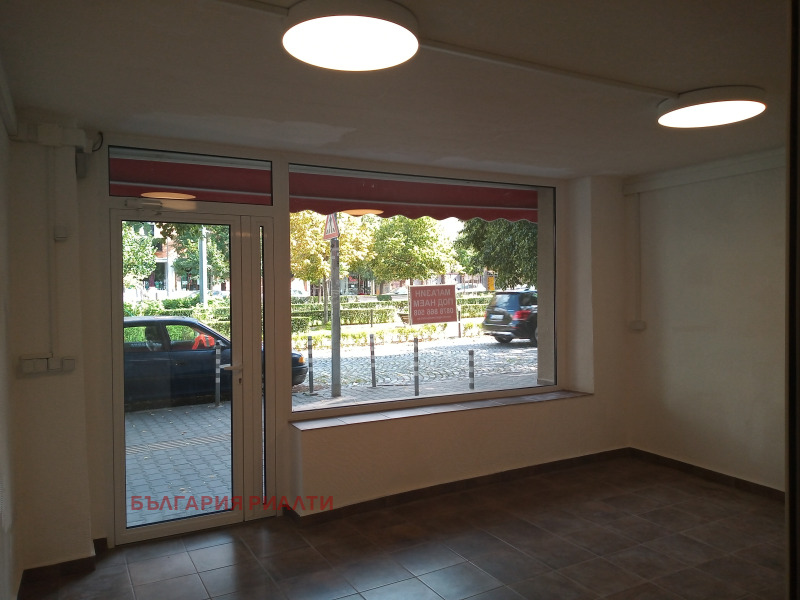 Do wynajęcia  Sklep Sofia , Centar , 63 mkw | 62028476 - obraz [8]