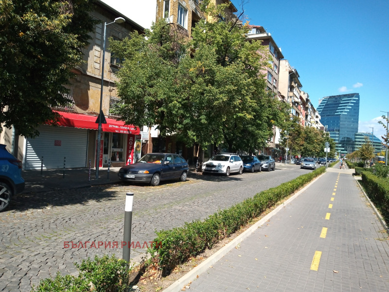 Do wynajęcia  Sklep Sofia , Centar , 63 mkw | 62028476