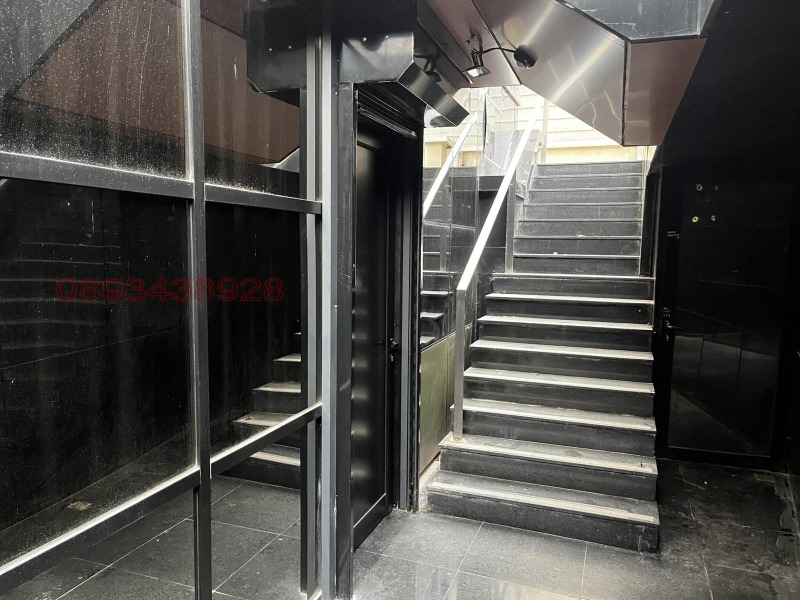 A louer  Bureau Sofia , Lozenets , 121 m² | 50639797 - image [12]