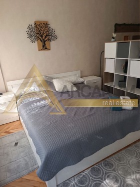 ���� ��� ���� 3-����� | Imot.bg � ����� ������ 8