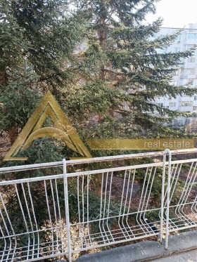 ���� ��� ���� 3-����� | Imot.bg � ����� ������ 12