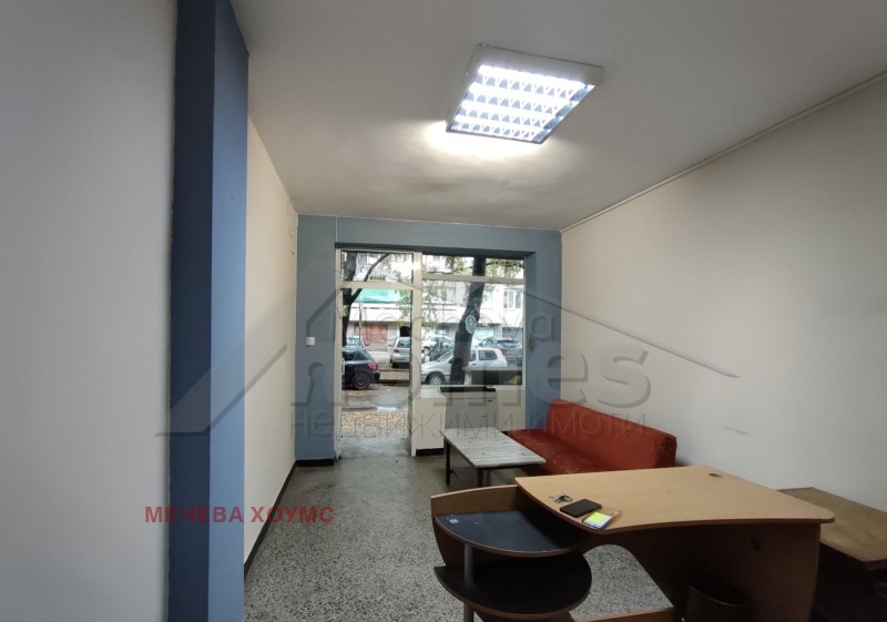 Дава под наем МАГАЗИН, гр. Стара Загора, Център