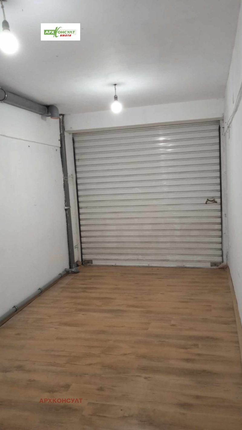 A louer  Stockage Sofia , Tsentar , 18 m² | 45731840 - image [3]