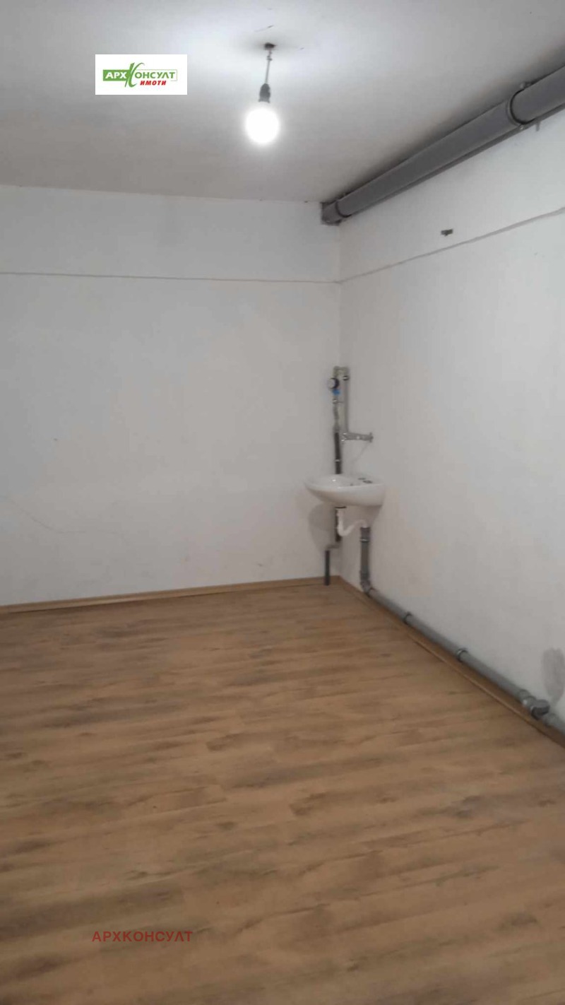 A louer  Stockage Sofia , Tsentar , 18 m² | 45731840