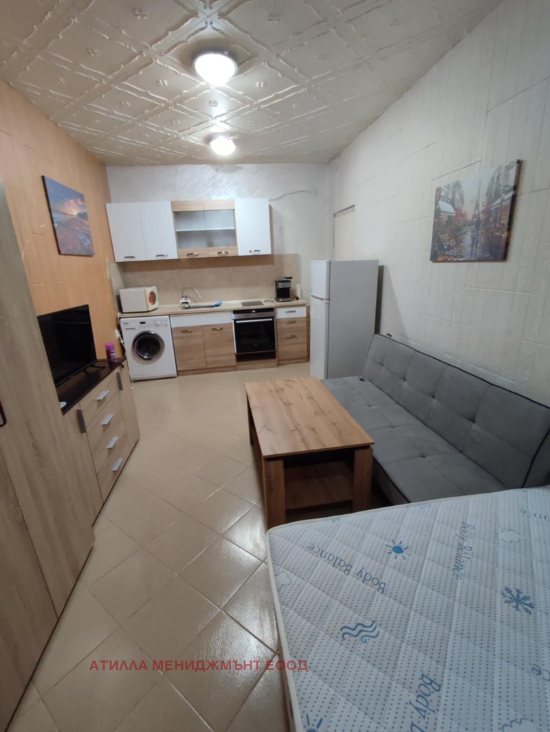 В оренду  Студія Пловдив , Каменица 1 , 42 кв.м | 21889158