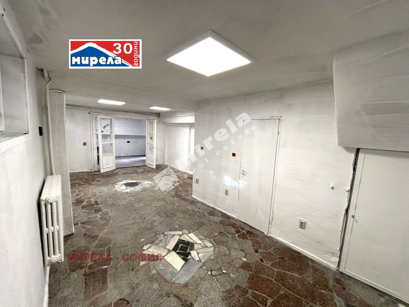 Дава под наем СКЛАД, гр. София, Медицинска академия, снимка 3 - Складове - 52491174