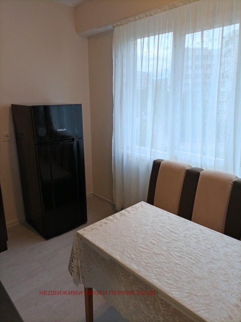 Zu vermieten  1 Schlafzimmer region Pernik , Radomir , 47 qm | 46431670 - Bild [4]