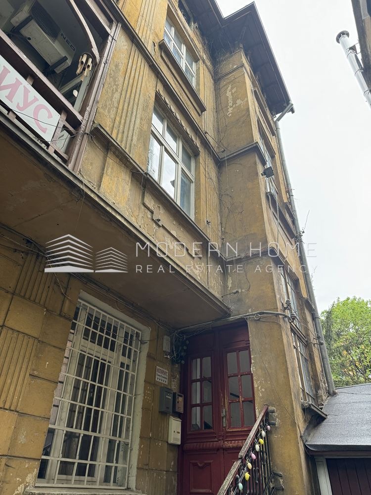 Zu vermieten  2 Schlafzimmer Sofia , Zentar , 90 qm | 64543829 - Bild [11]
