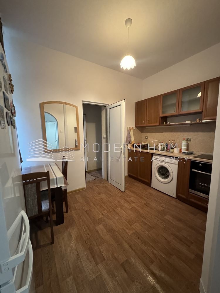 Zu vermieten  2 Schlafzimmer Sofia , Zentar , 90 qm | 64543829 - Bild [8]
