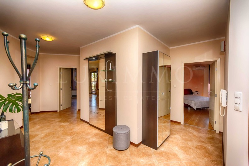 Para alugar  3 quartos Plovdiv , Karchiiaka , 200 m² | 45371717 - imagem [15]