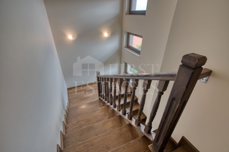 Do wynajęcia  Dom Sofia , Bistrica , 407 mkw | 51278881 - obraz [6]