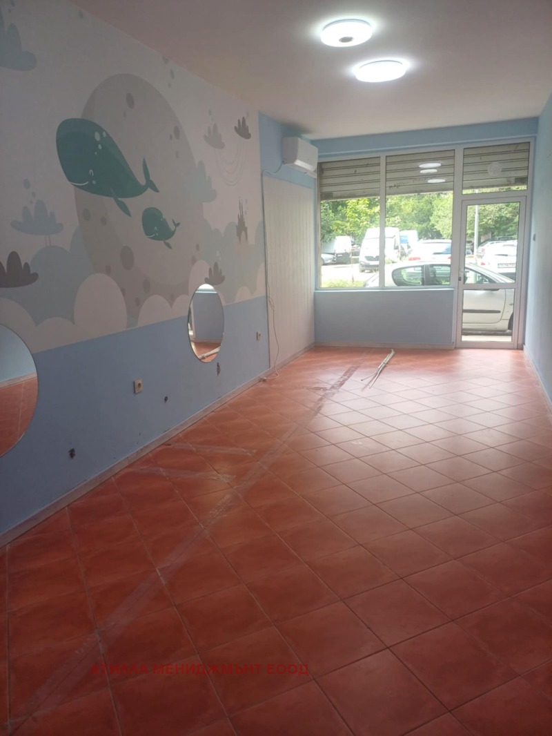 Kiralık  Mağaza Plovdiv , Karşiyaka , 70 metrekare | 69377918